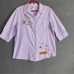 Blair embroidered cats button up shirt size L